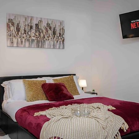 40% Off - Business - Couples - Contractors Apartman Blackpool Kültér fotó